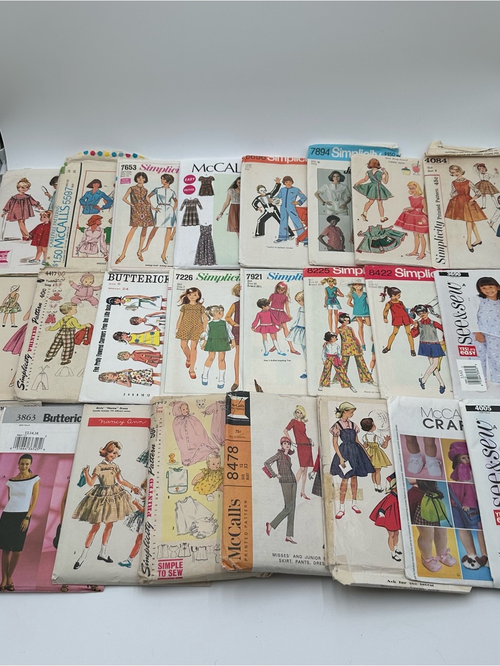 188 Vintage Sewing Patterns Simplicity McCalls Butterick Mixed Lot 1960s+ - Picture 3 of 10